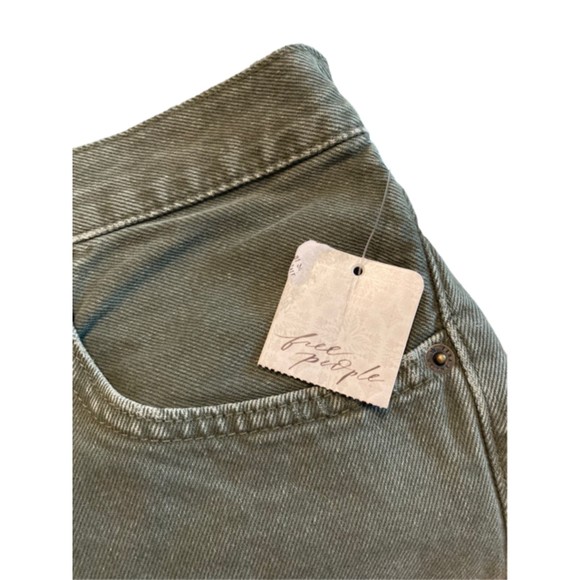 NWT We the Free Makai Ripped Cutoff Denim Short size 30 - Picture 6 of 11